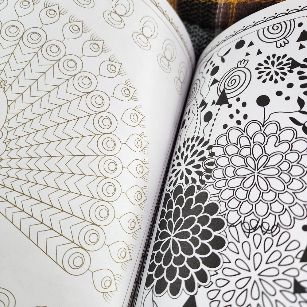 Magic Gold Adult Coloring Book. NEW. - Picture 5 of 7